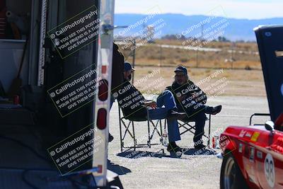 media/Jan-26-2022-Open Track Racing (Wed) [[473e74bf8c]]/Around the Pits/